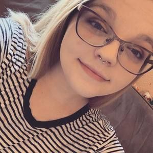 Meet your Posher, Arielle